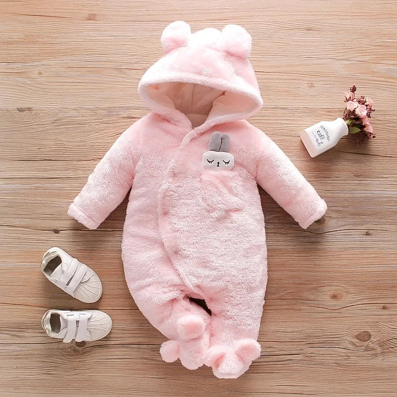 Combinaison bebe | Coton Capuche Rose placée sur le plancher