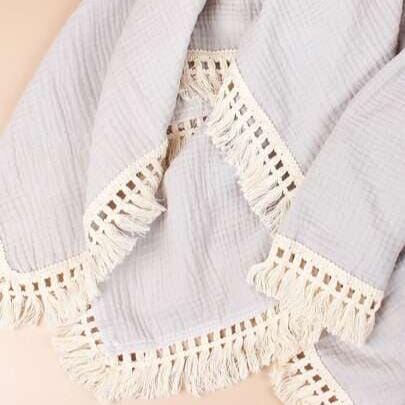 Couverture Bebe - BabyBlanket™ - Gris - TrésorBébé étalé