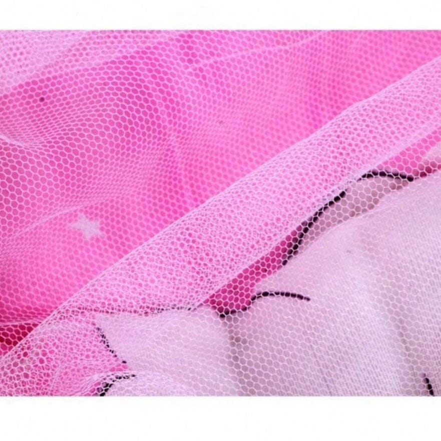 Moustiquaire Lit Bébé - SleepNest - Rose - TrésorBébé Gros plan sur la moustiquaire